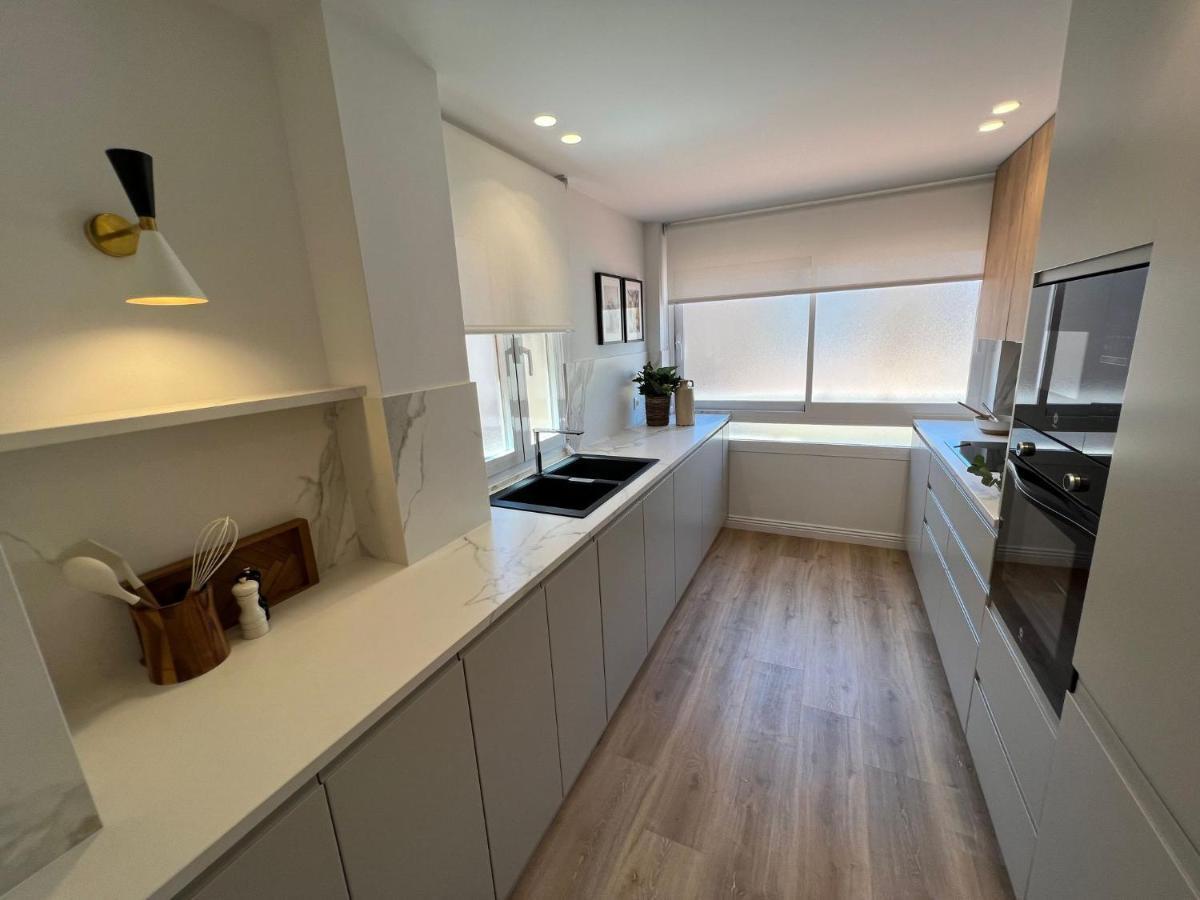 Donoso Cortes & Free Parking By Ele Apartments Malaga Zewnętrze zdjęcie